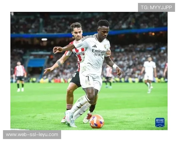 皇家马德里5-1大胜萨尔茨堡红牛，维尼修斯两射一传